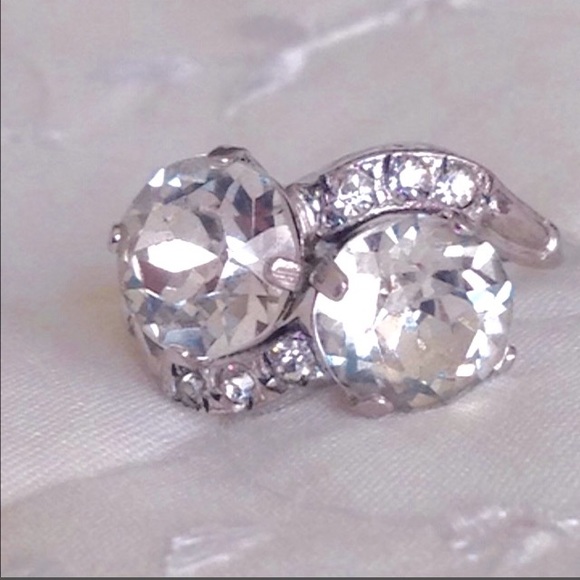 Jewelry - Vintage sterling silver cubic zirconium ring